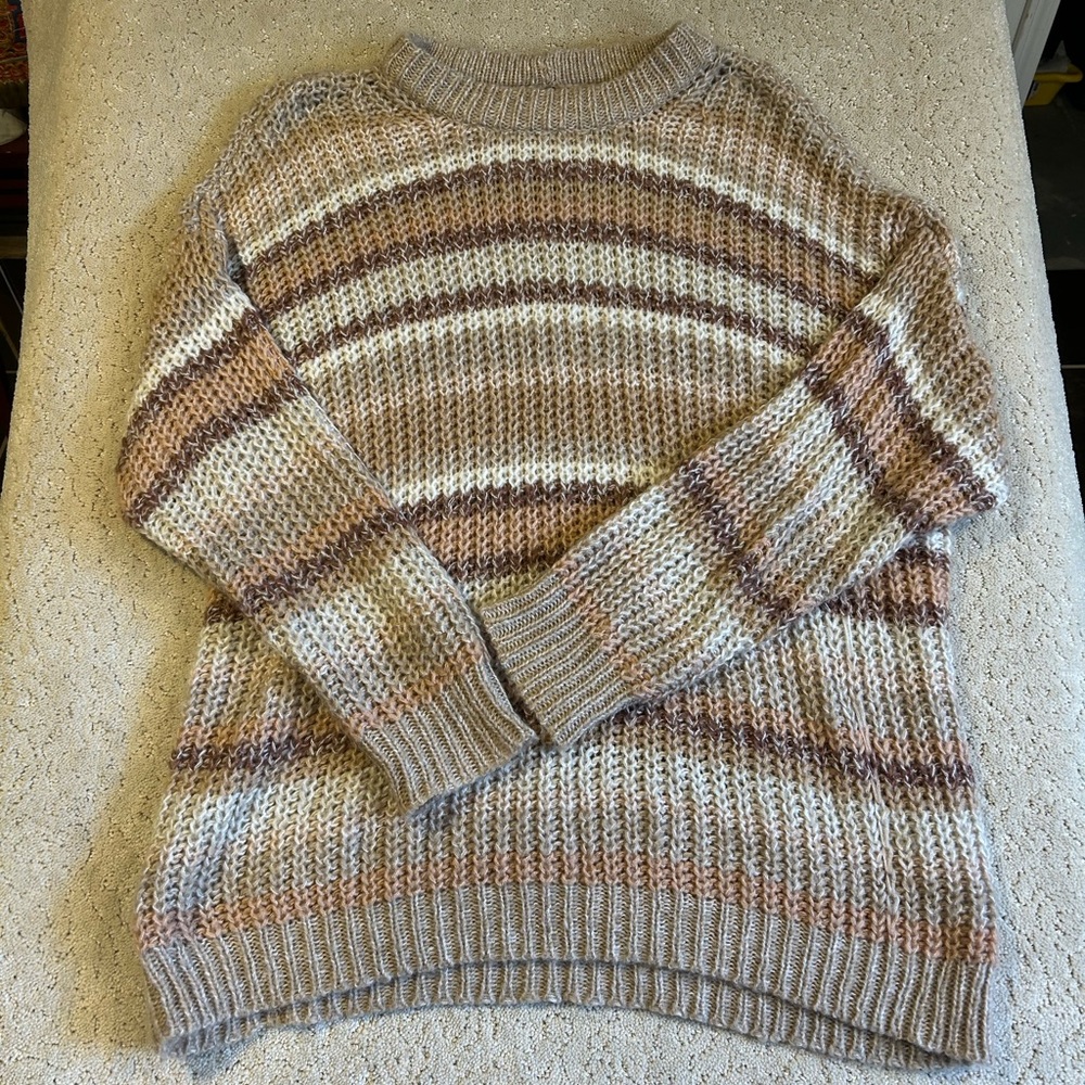 American Eagle Chunky Knit‎ Neutral Beige Brown Striped Oversized Sweater Medium